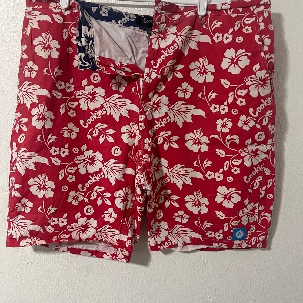 Cookies Waimea Cotton Poplin Flower Red/White Men's Short Missing Button See Pic